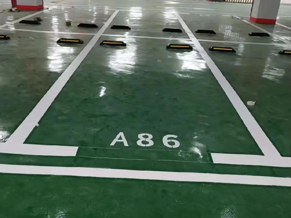 車(chē)庫(kù)劃線(xiàn)